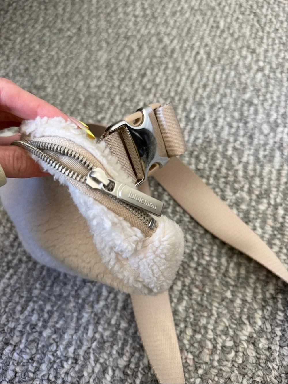 Lululemon Sherpa Belt Bag